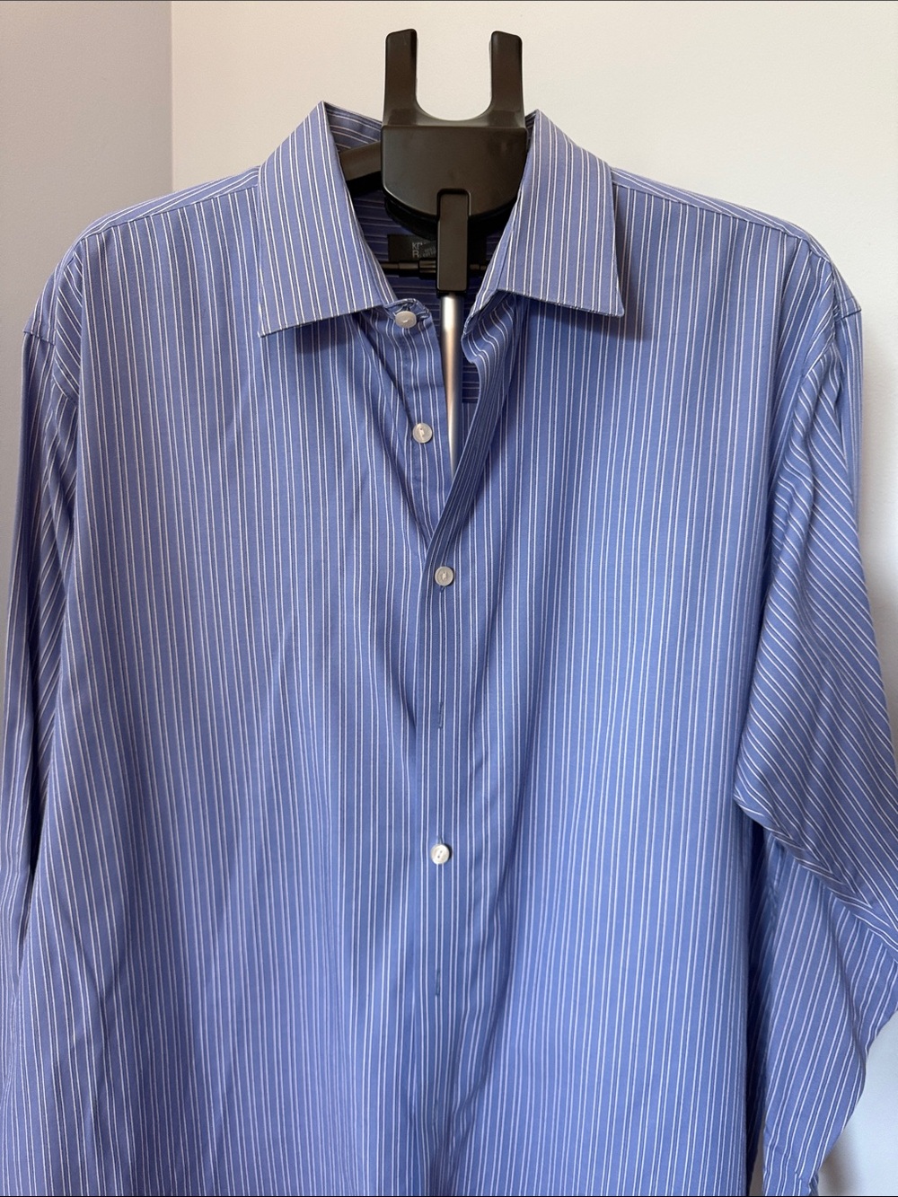 Kenneth Cole Reaction Blue and White Stripe Casual Button-Down Shirt